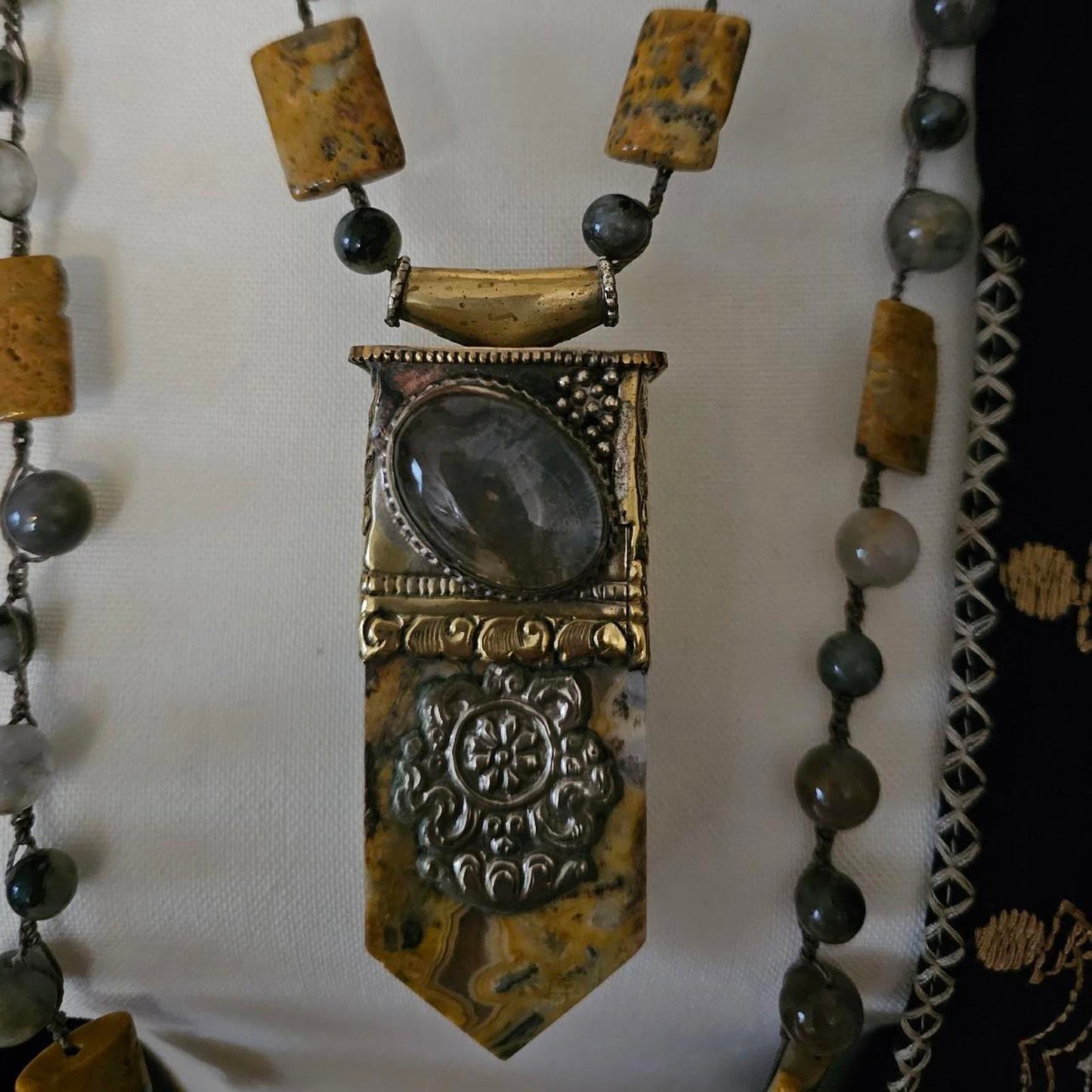 Women's Grounding Grey and Yellow Handmade Beaded Necklace